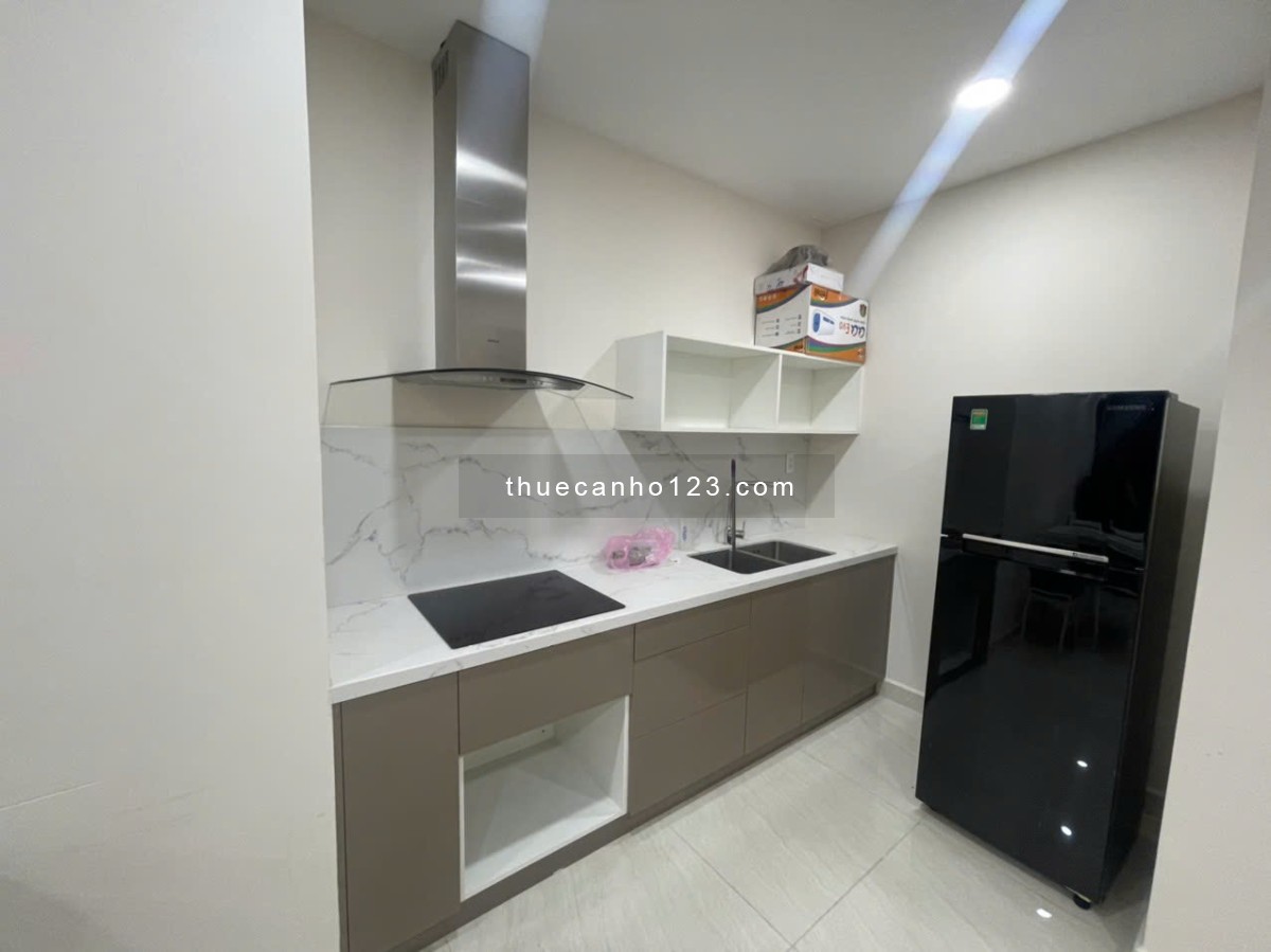 Thuê căn hộ Park Legend 2 Phòng Ngủ Full Nội Thất,Gần Sân Bay, Công Viên GIÁ 16tr/tháng 0906.887.586