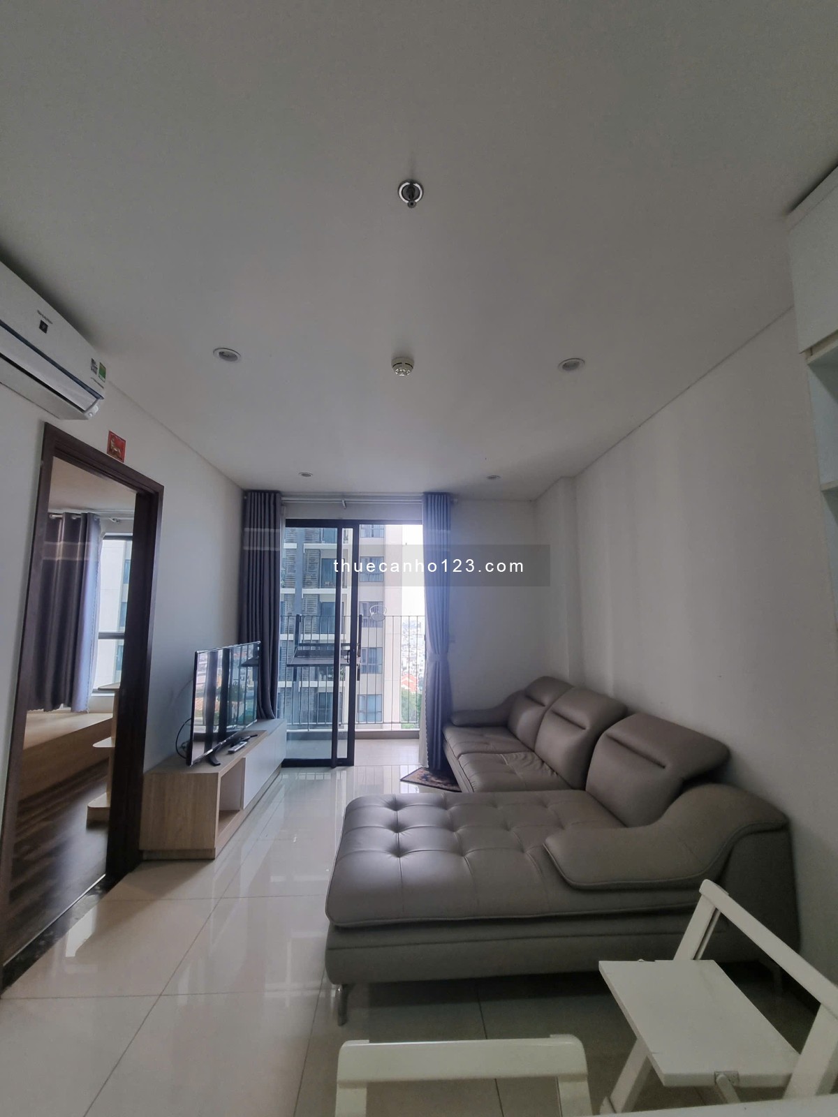 Cho thuê căn hộ cao cấp 2PN, 78m2, tòa Jasmine 1, khu chung cư Hà Đô, quận 10