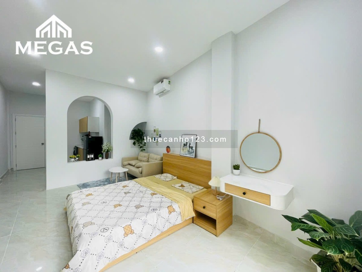 Căn hộ 1PN siêu xing ngay sân bay - Mới 100%