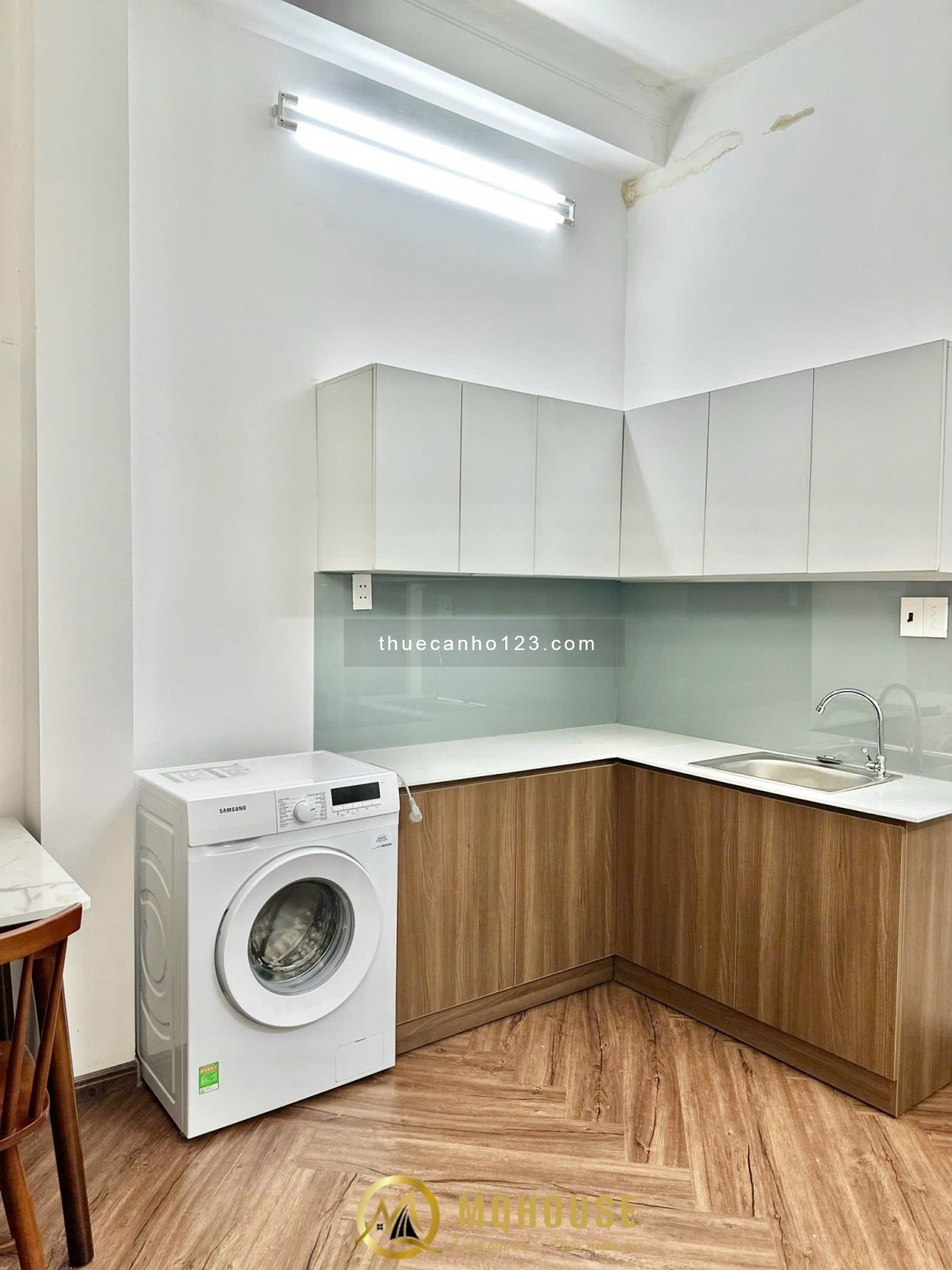 CH 50m2 Bancony, Ngay Điện Biên Phủ, ĐH Nhân Văn, Đài Truyền Hình, Cầu Bason, Nhà Thờ Đức Bà