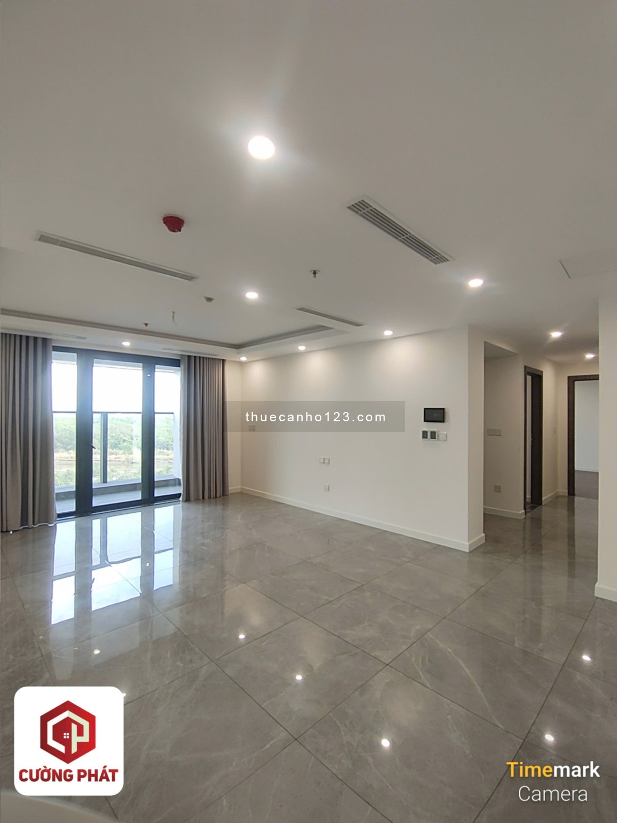 Sunshine Diamond River Q7 nhà mới 2 pn đẹp rộng rãi giá 14tr , cho thuê căn hộ chung cư siêuu đẹp