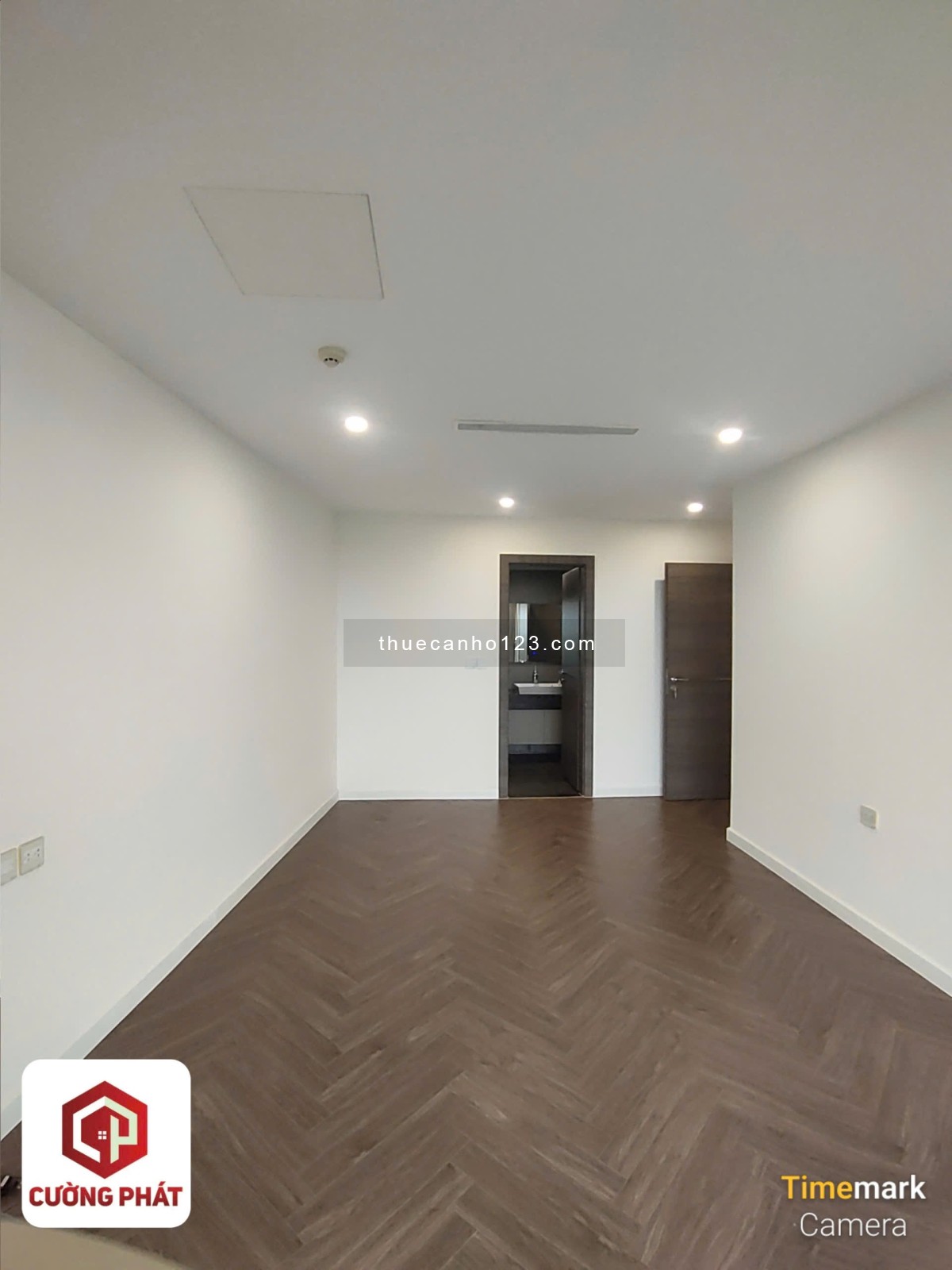 Sunshine Diamond River Q7 nhà mới 2 pn đẹp rộng rãi giá 14tr , cho thuê căn hộ chung cư siêuu đẹp