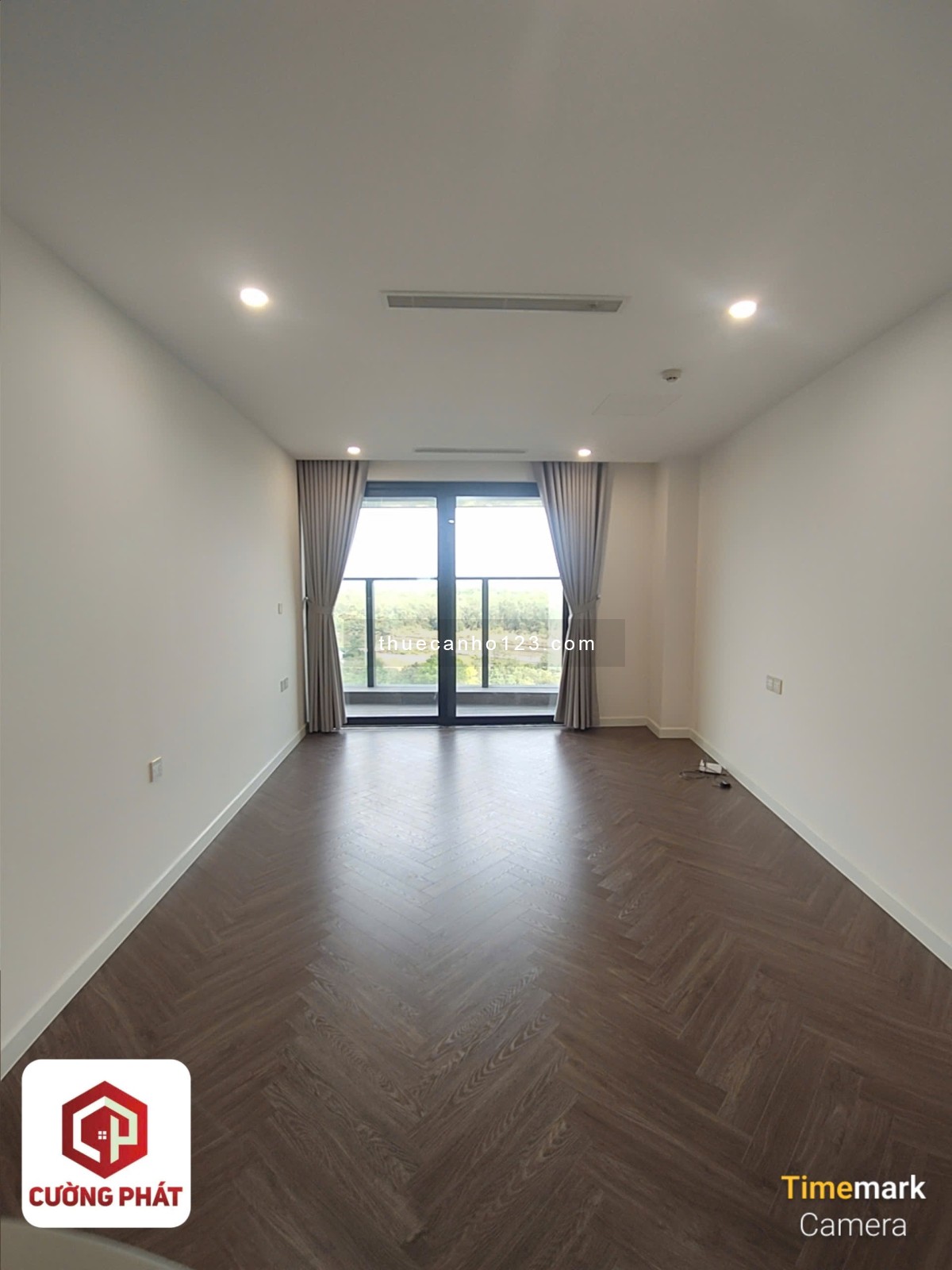 Sunshine Diamond River Q7 nhà mới 2 pn đẹp rộng rãi giá 14tr , cho thuê căn hộ chung cư siêuu đẹp