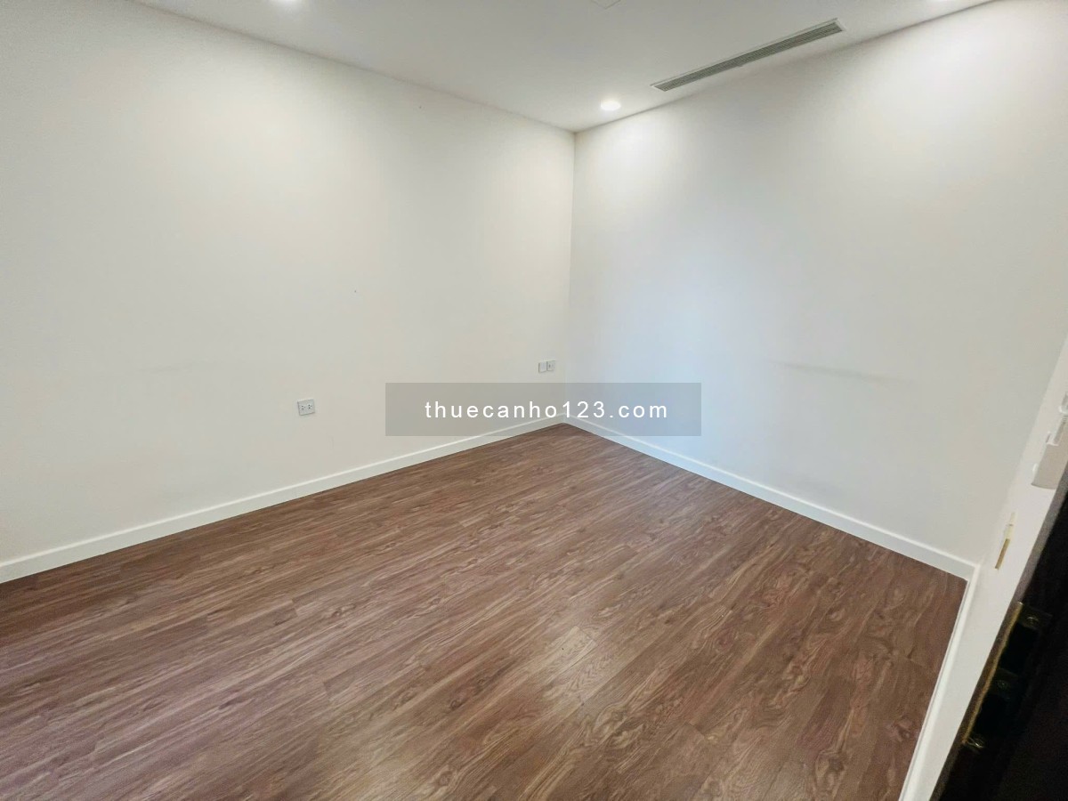 Căn hộ cho thuê 2 phòng ngủ, nhà đẹp, view liền kề Phú Mỹ Hưng tại Sunshine Sky City Q7 giá ưu đãi