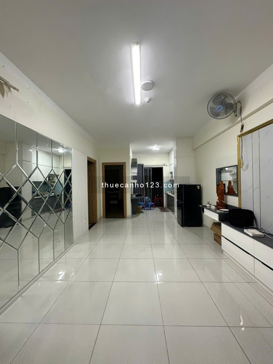 Cho thuê chung cư Stown Thủ Đức 7tr/tháng full nội thất tầng trung