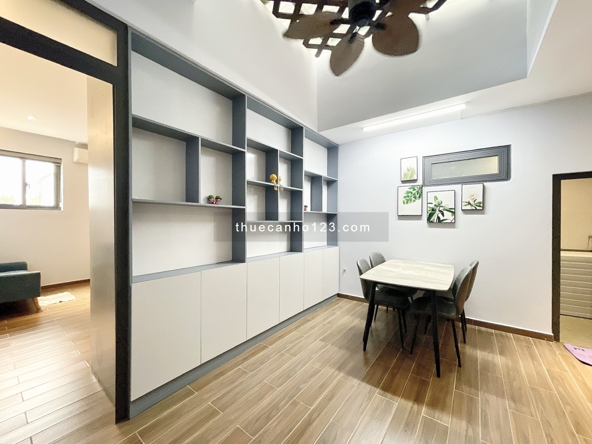 Cho thuê căn hộ 1 phòng ngủ toà nhà sang sịn mịn có hồ cá Koi ngay Lê Văn Sỹ Quận 3