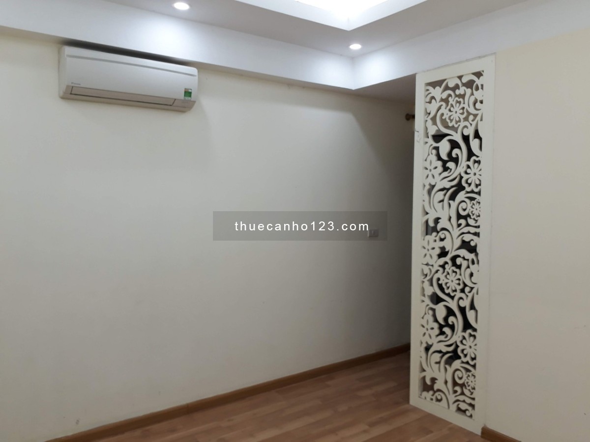 Cho thuê căn hộ 3 phòng ngủ tòa 2A Vinaconex 7, số 136 Hồ Tùng Mậu