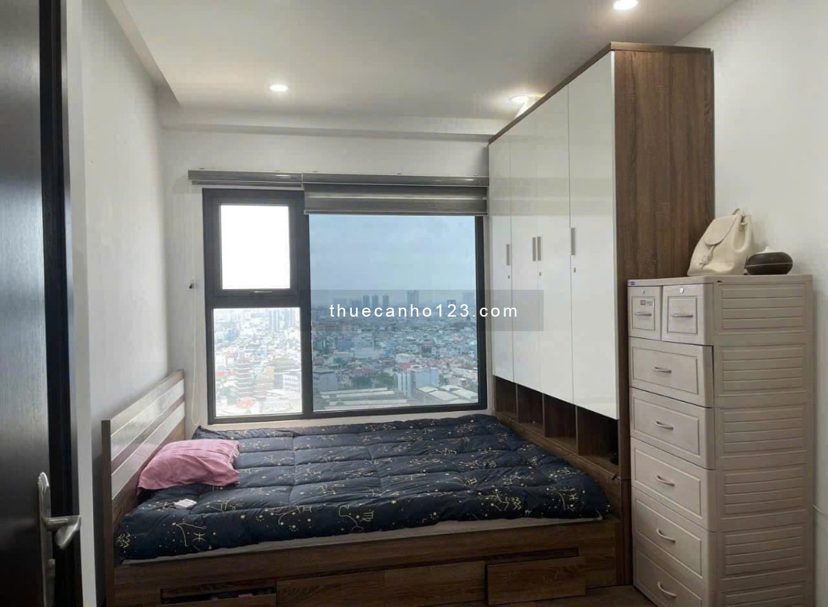 Chung cư Carillon 3, Hoàng Hoa Thám, TB: Lầu 14, 2pn, 2wc 11tr5, nội thất