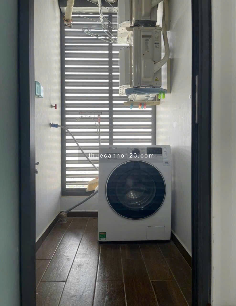 Chung cư Carillon 3, Hoàng Hoa Thám, TB: Lầu 14, 2pn, 2wc 11tr5, nội thất