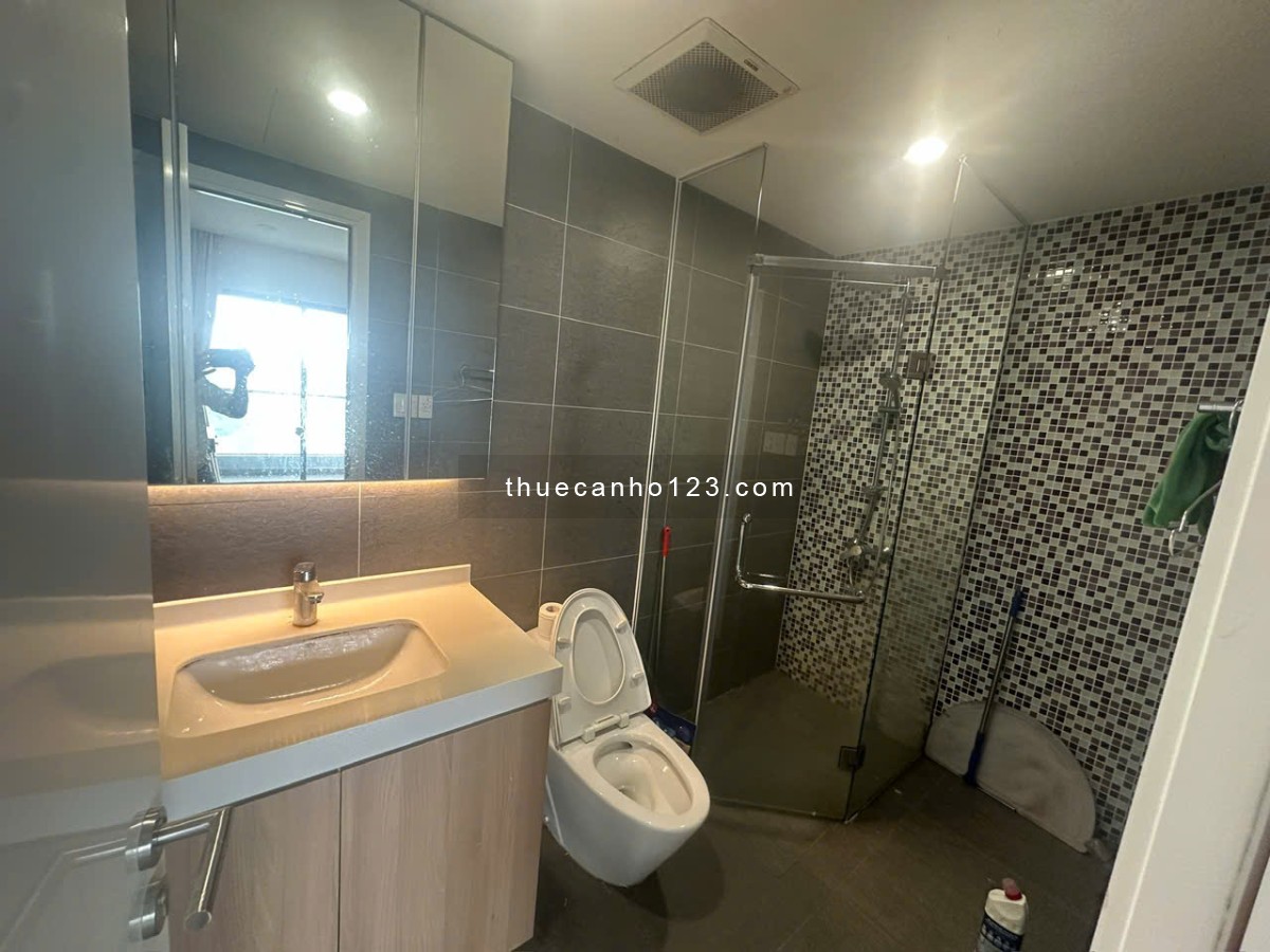 Cho Thuê REPUBLIC PLAZA 52m2 1PN - 1WC Một Số Nội Thất, CHỈ 12TR/ THÁNG. LH: 0906.887.586