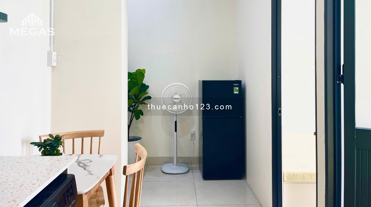 Căn Hộ Dịch Vụ 2 Phong Ngủ mới xây 100% - Nội thất mới hoàn toàn - Ban công siêu thoáng - Hòa Bình