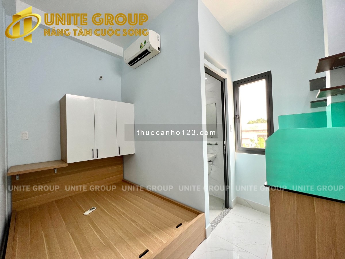 Cho thuê căn hộ xịn xò - Cửa sổ trời - Ban công siêu xinh - Gần ngay ngã tư Hàng Xanh