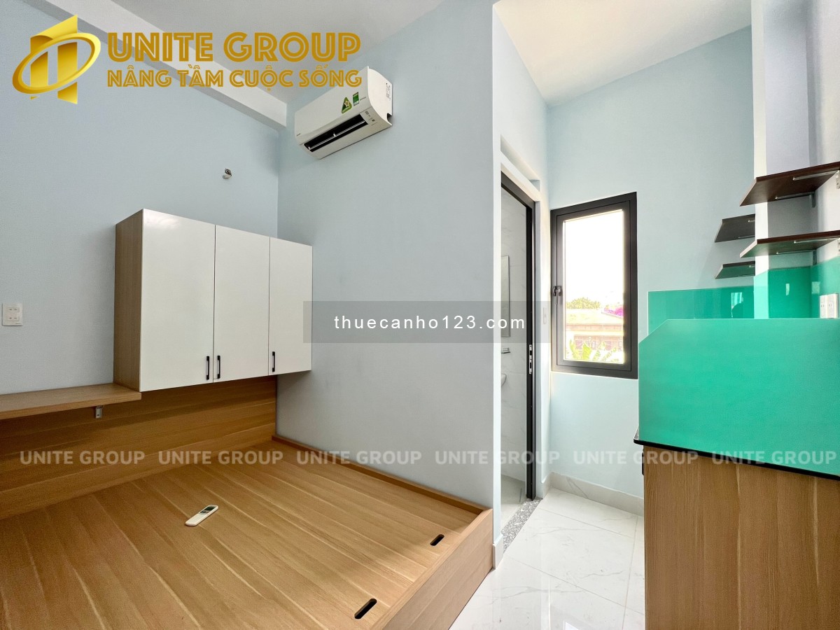 Cho thuê căn hộ xịn xò - Cửa sổ trời - Ban công siêu xinh - Gần ngay ngã tư Hàng Xanh