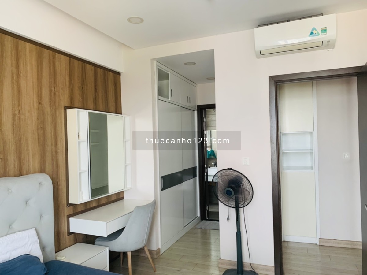 Thuê căn hộ Kingston Residence 2 phòng ngủ /2WC view thoáng full tiện nghi 20 Triệu 0906.887.586