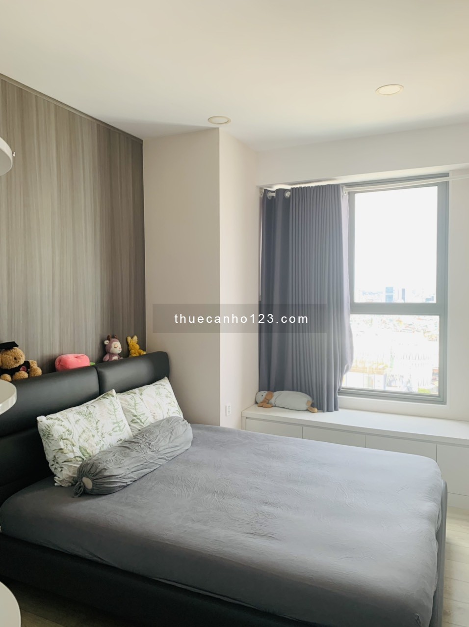 Thuê căn hộ Kingston Residence 2 phòng ngủ /2WC view thoáng full tiện nghi 20 Triệu 0906.887.586