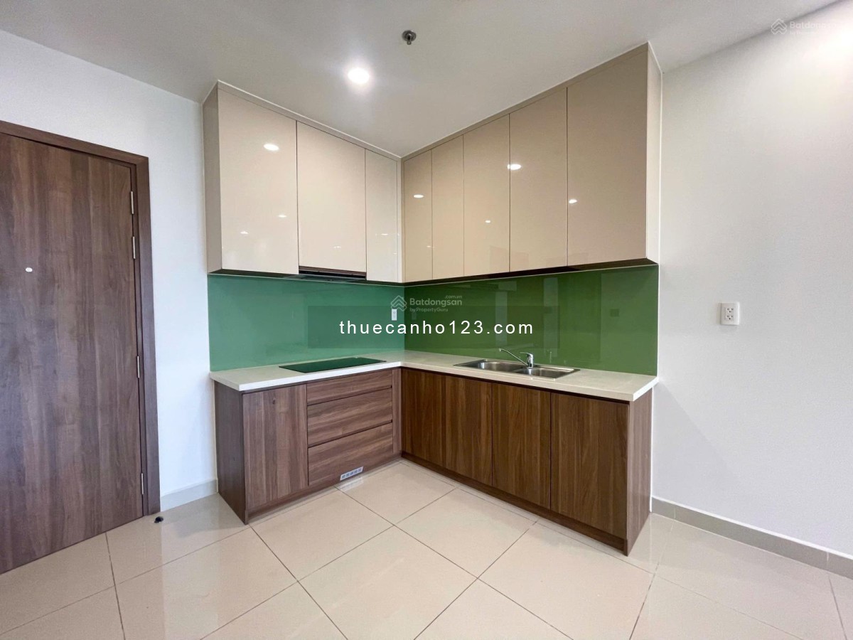 Cho thuê căn hộ Q7 Riverside Đào Trí 53,2m2. Có máy lạnh, Rèm, Máy nước nóng, bếp, hút mùi 8,5tr/th