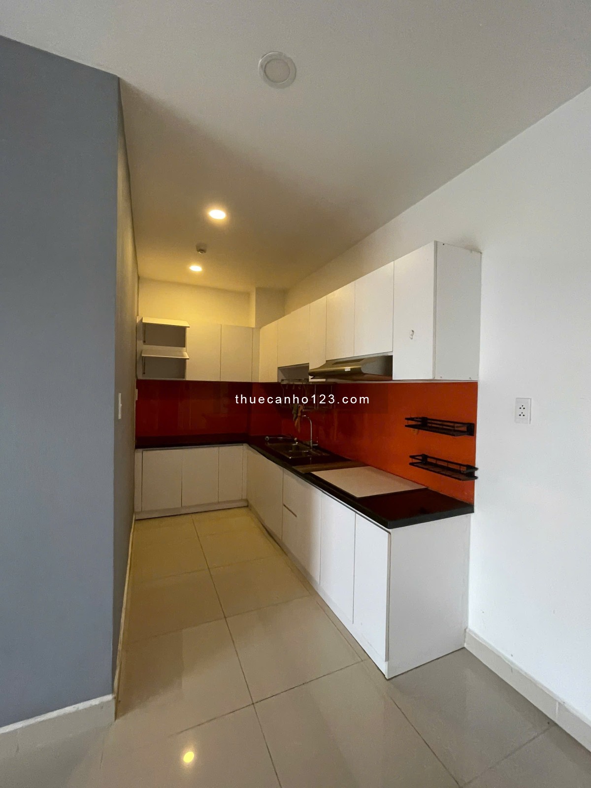Chính chủ cho thuê căn hộ chung cư 9 View Apartment đường Tăng Nhơn Phú - Tp Hồ Chí Minh