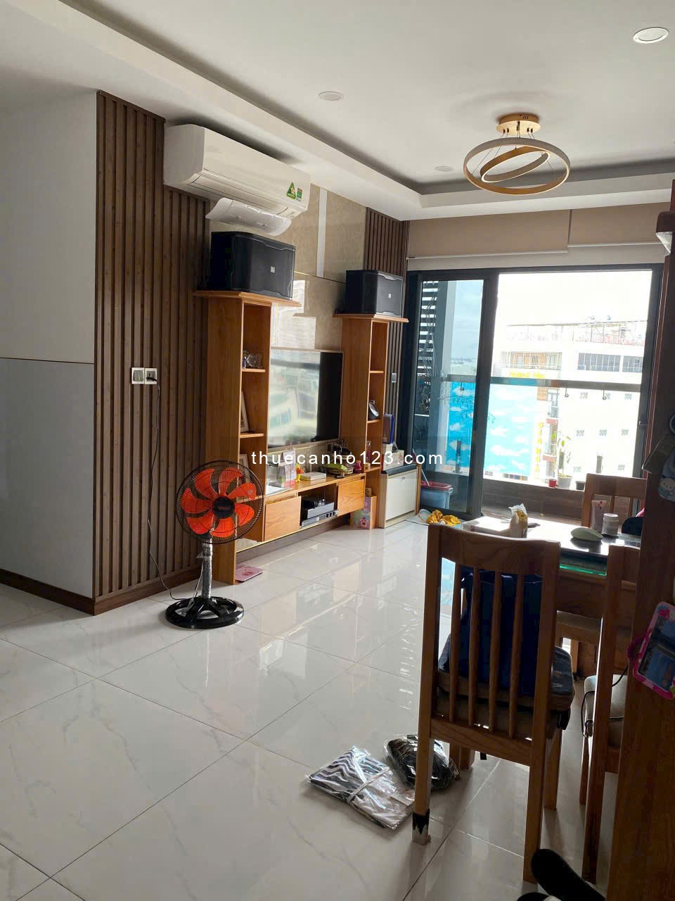 CC Carillon 5, TP, đường Luỹ Bán Bích có 2pn 2wc, ban công, nt mới, 11tr5