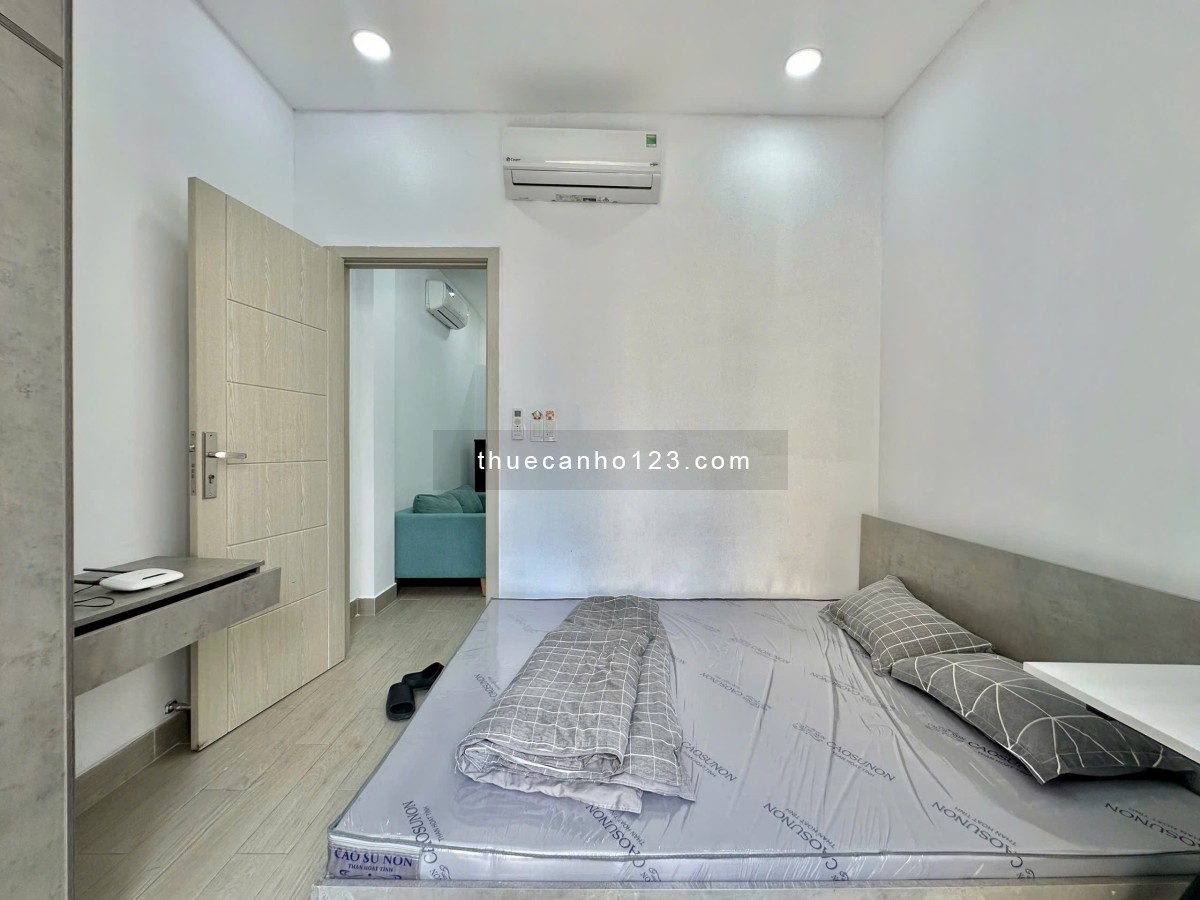 Căn Hộ 1 Phòng Ngủ Cho Thuê Full Nội Thất, Máy Giặt Riêng, Bancon, Ngay Cách Mạng Tháng 8 Quận 3