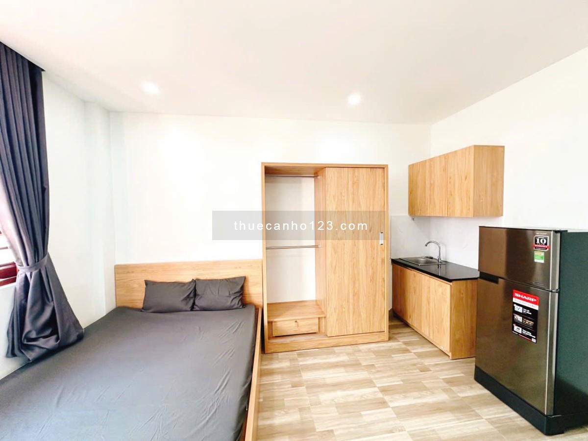 Cho Thuê Căn hộ Studio Bancon Ngay Phố đi Bộ Nguyễn Huệ Full Nội Thất Nằm Trên Đường Tôn Thất Đạm