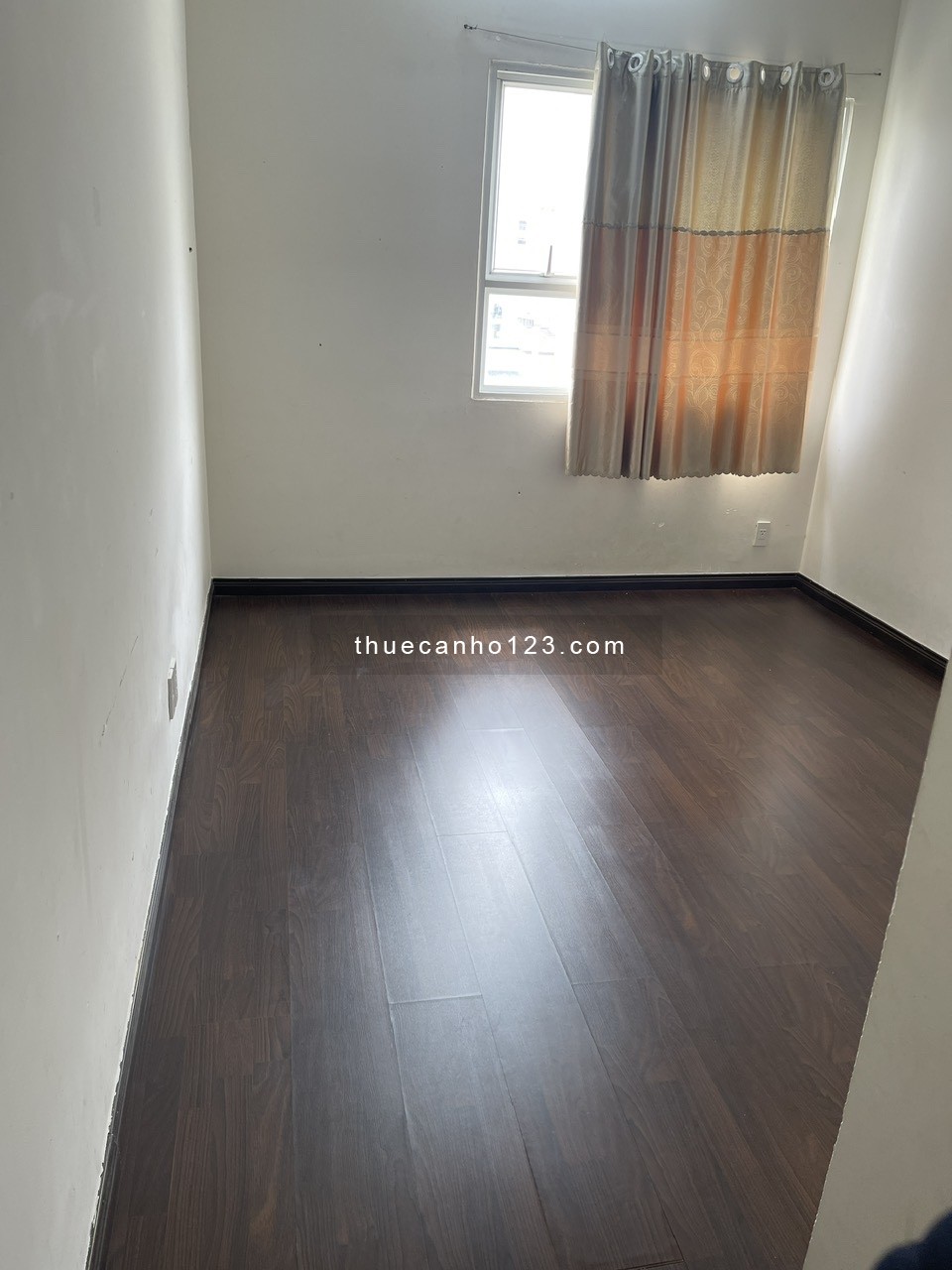 Chính chủ cho thuê căn hộ Carilion 2PN 2WC