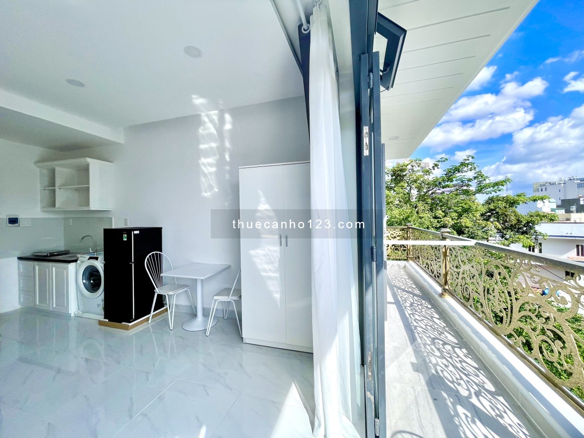 Phòng xinh như hình studio bancol, máy giặt riêng, thang máy, gần Nguyễn Văn Đậu
