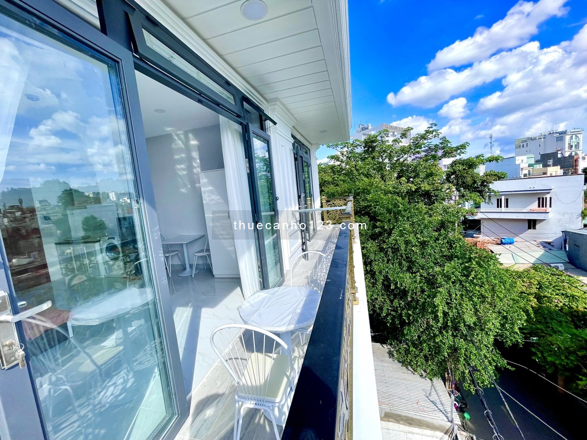 Phòng xinh như hình studio bancol, máy giặt riêng, thang máy, gần Nguyễn Văn Đậu