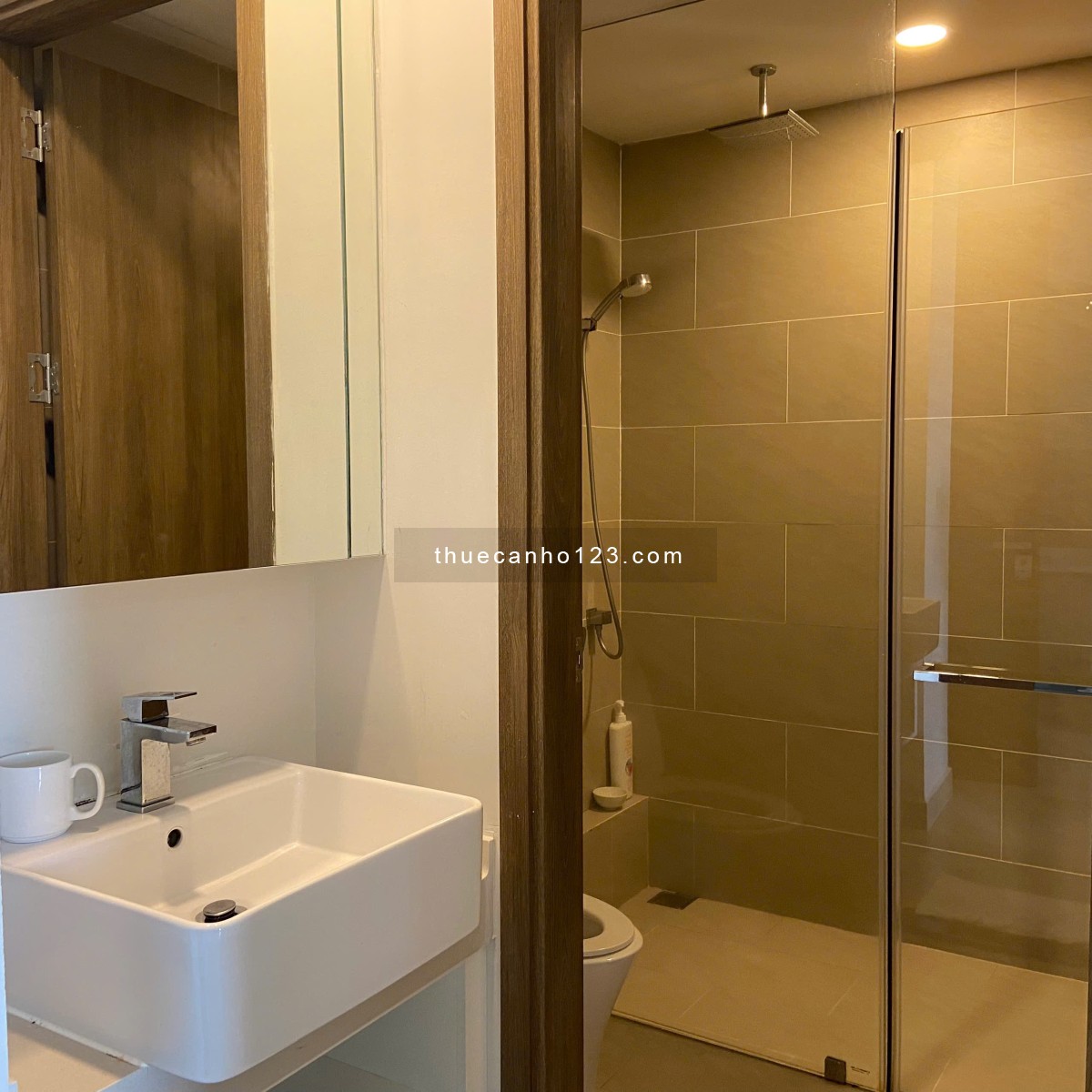 CHO THUÊ CĂN HỘ 2PN GIÁ 11TR5 FULL NỘI THẤT - RIVER PANORAMA QUẬN 7