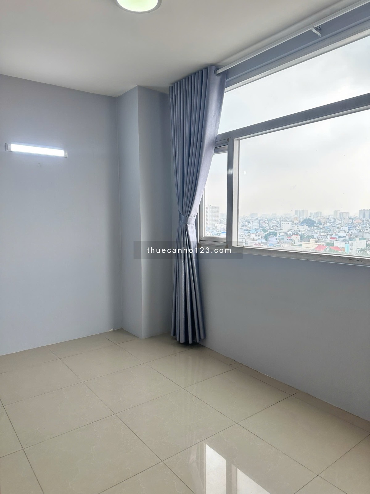 Căn hộ Hoàng KIm Thế Gia, BÌnh Tân: 85m2 - 3p ngủ, 2wc, 10tr/th