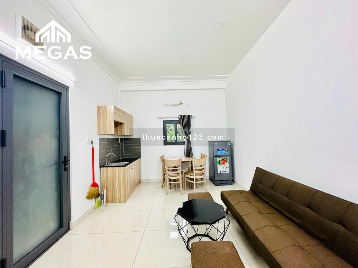 Căn Hộ Mới 2 Phòng Ngủ - Ban công Full Nội Thất, Máy giặt riêng - Ngay Cộng Hoà - CV Hoàng Văn Thụ