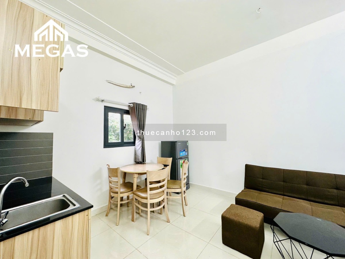 Căn Hộ Mới 2 Phòng Ngủ - Ban công Full Nội Thất, Máy giặt riêng - Ngay Cộng Hoà - CV Hoàng Văn Thụ