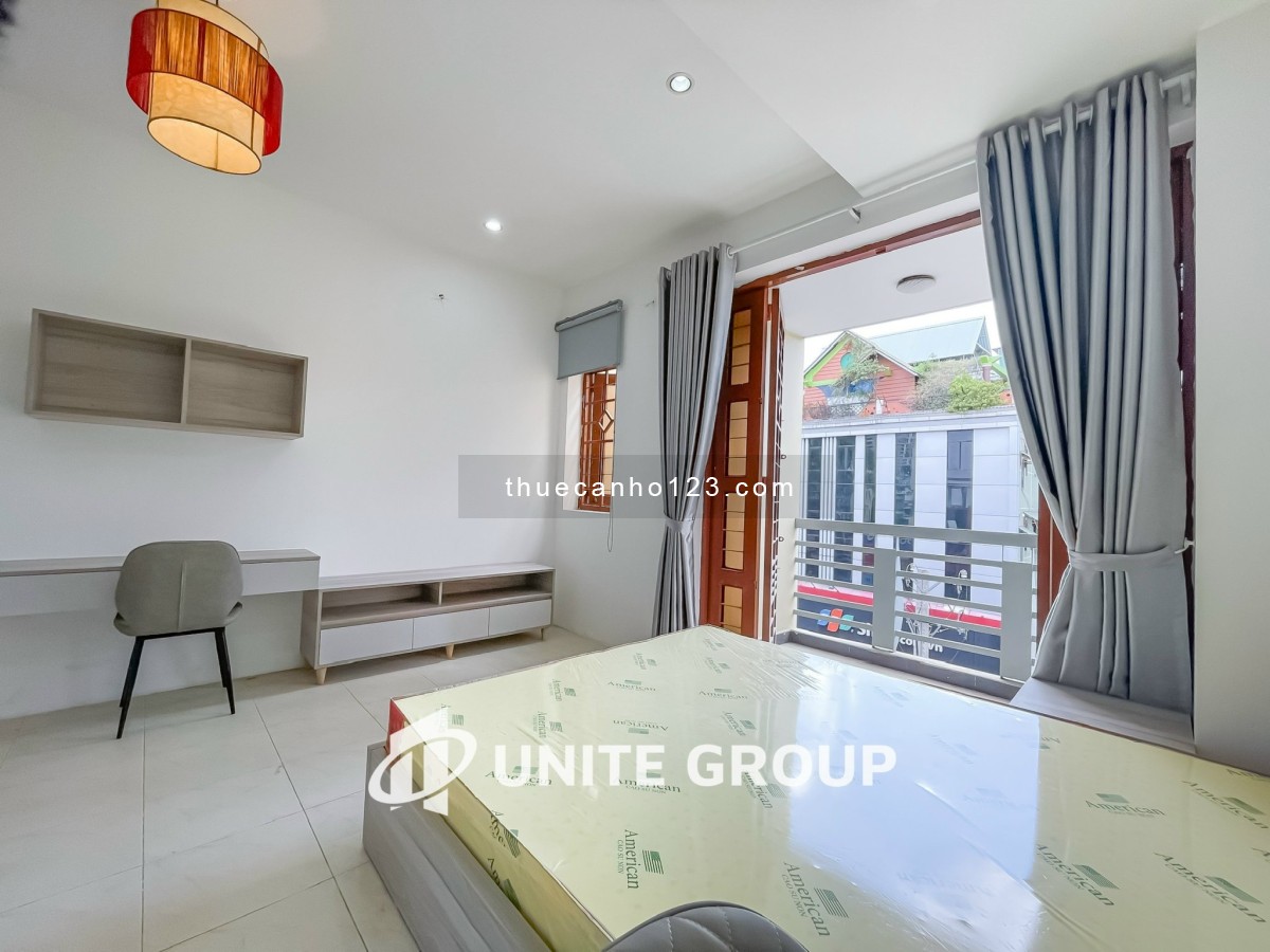 Cho thuê căn hộ full nội thất, ban công mặt tiền gần Vạn Hạnh Mall, Công Trường Dân Chủ, ĐHSP