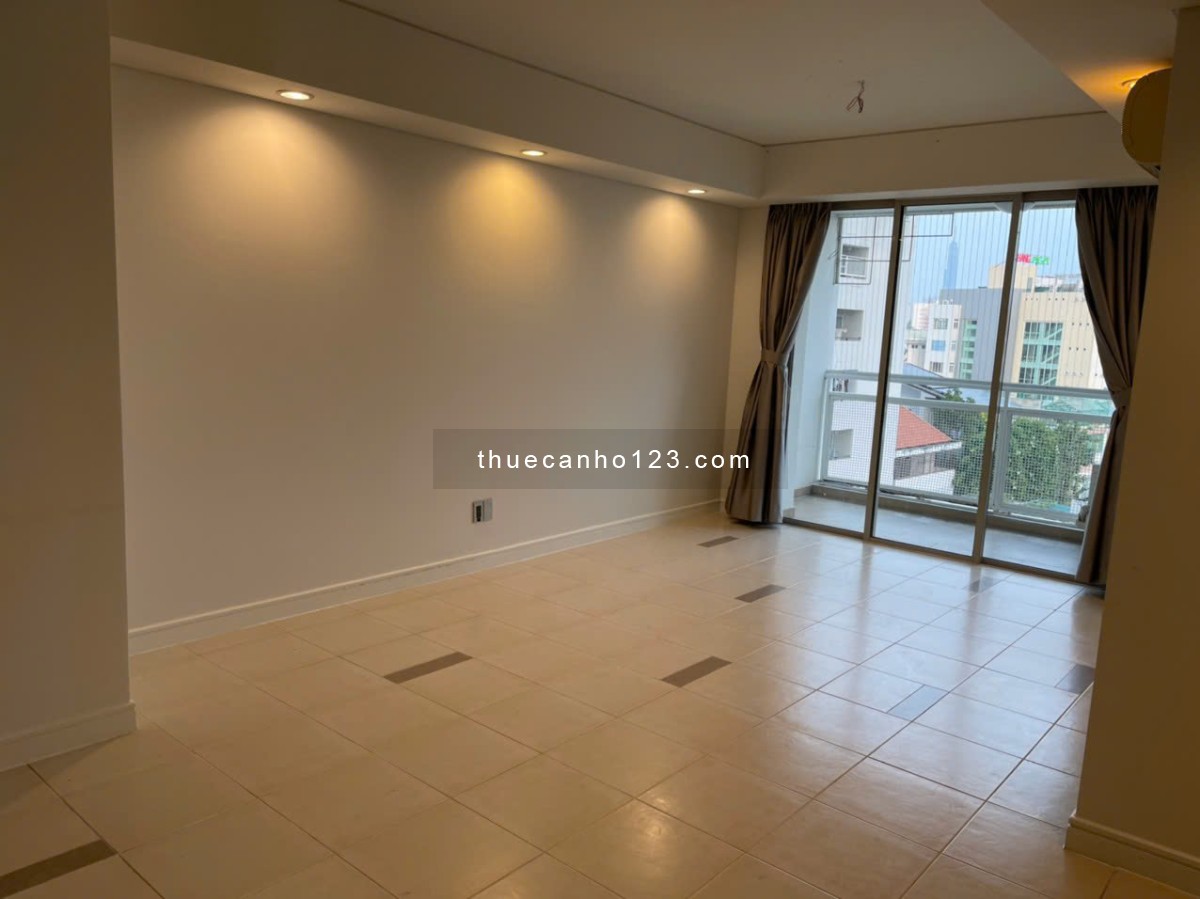 Cho thuê căn hộ 2PN2WC - 93m2 giá chỉ 15tr/th chung cư Botanic Nguyễn Thượng Hiền, LH 0932192028 Mai