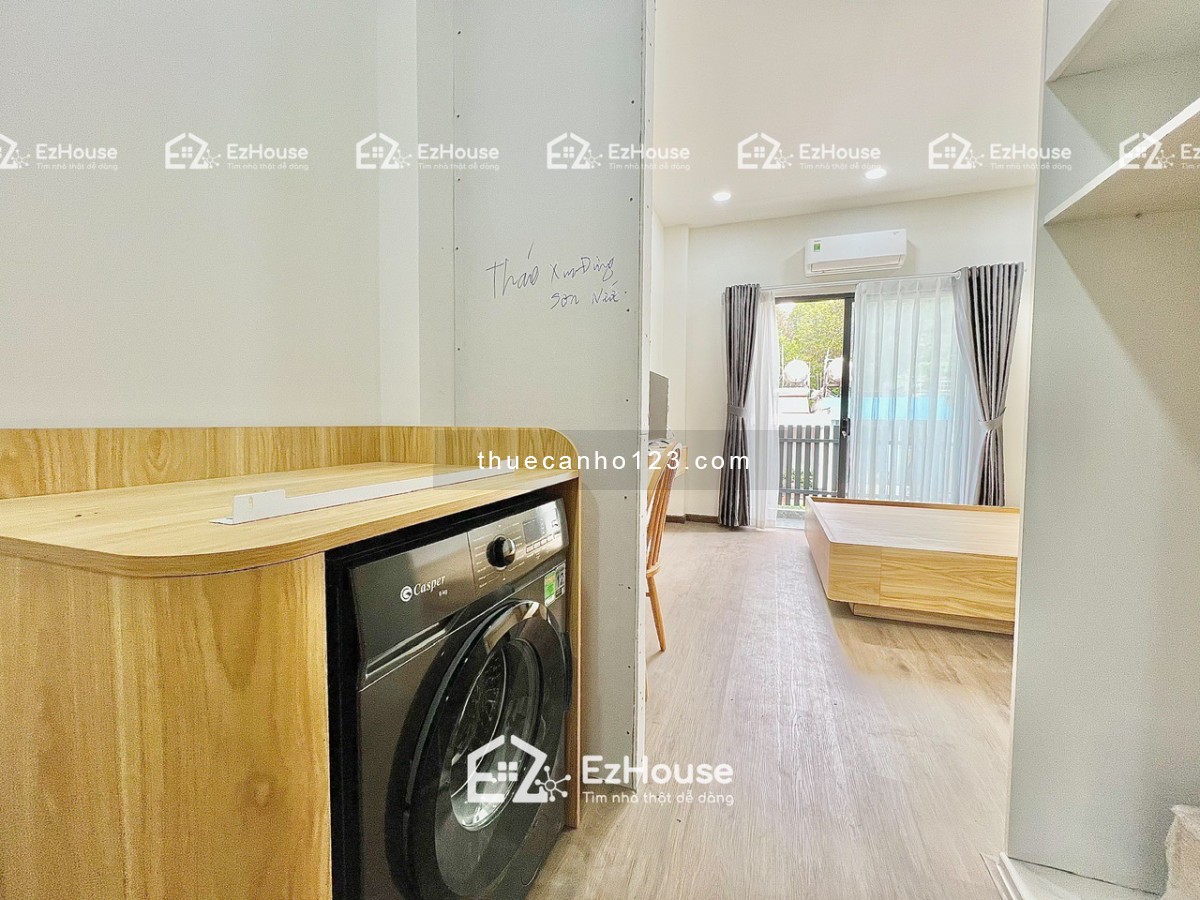 Cho thuê căn hộ ban công full nội thất Tân Bình