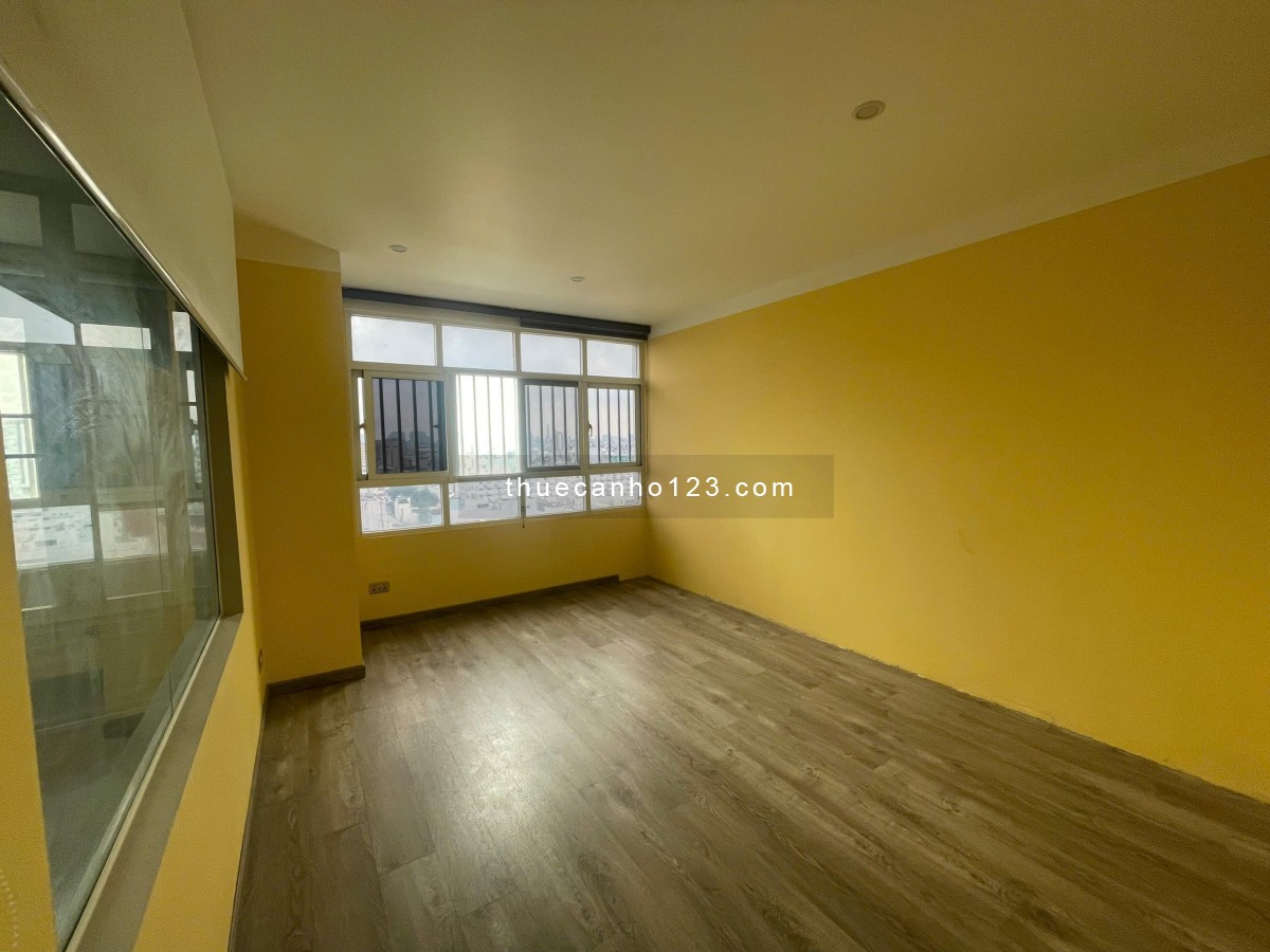 Cho thuê căn hộ Penthouse 4pn3wc-140m2 chung cư Cộng Hòa Plaza giá chỉ 20tr/th. LH 0932 192 028-Mai