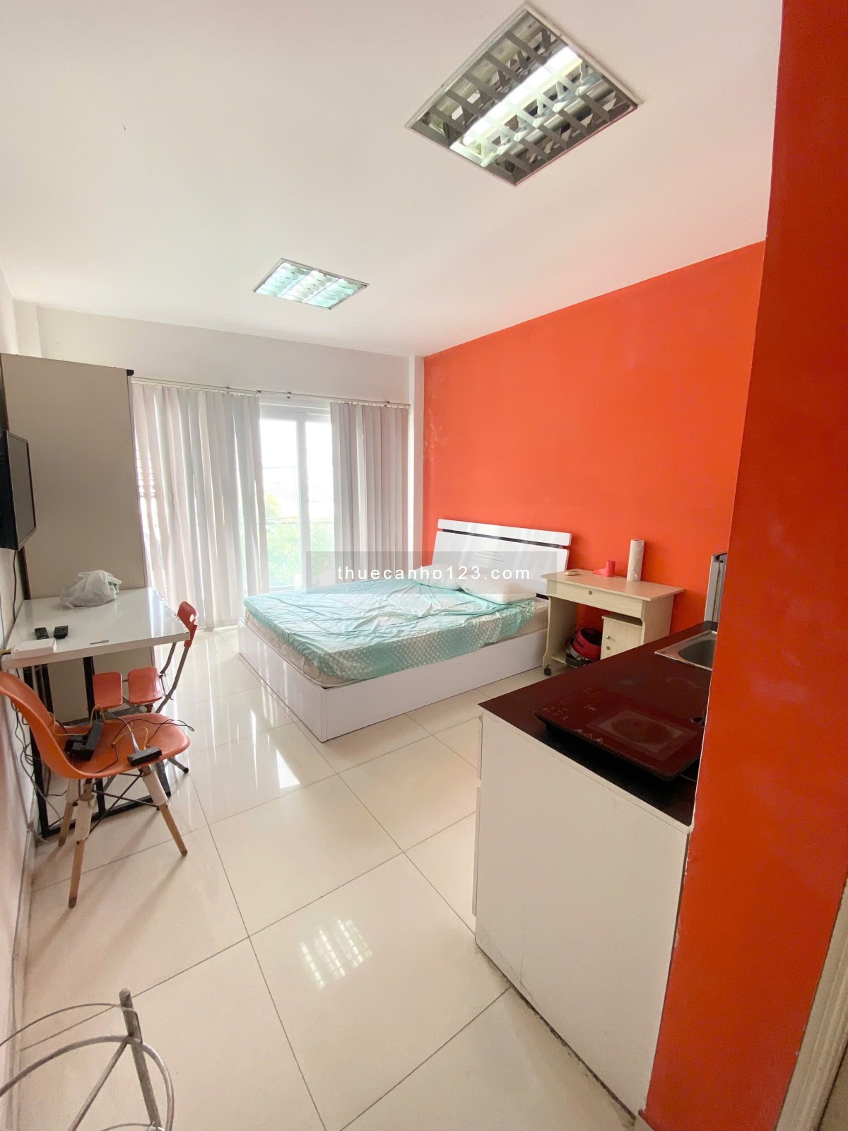 Cho thuê studio - Ban công rộng- Đặng Dung Quận 1- Gần cầu Ông Lãnh, bến Bạch Đằng, ngã 6 Phù Đổng