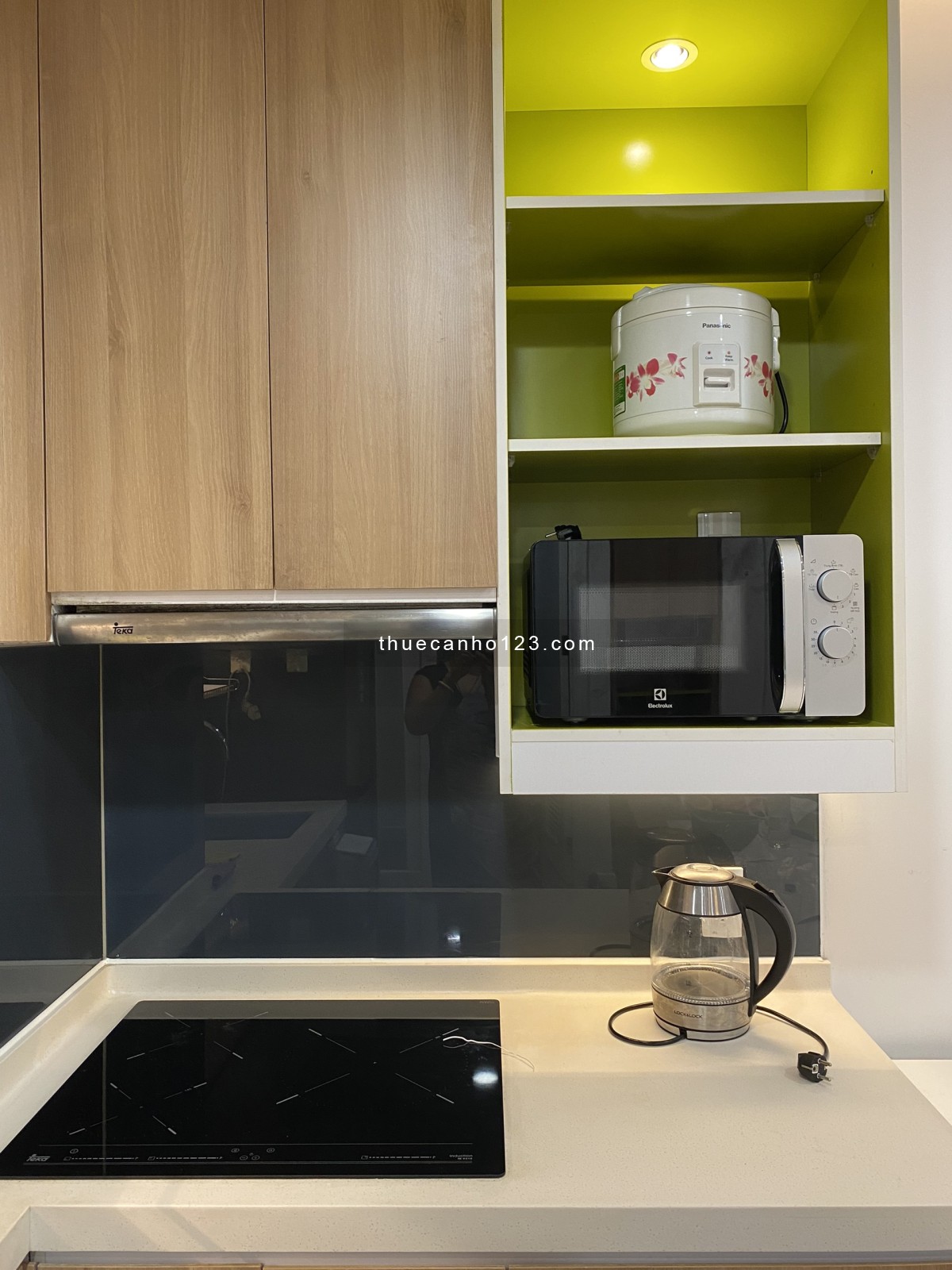 Cho thuê căn hộ cao cấp Republic Plaza - 1 Phòng ngủ riêng biệt, view đẹp/ Tel 0906.887.586