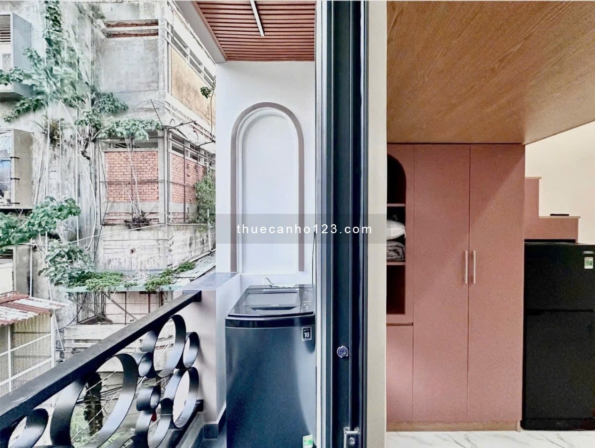 Căn Hộ Có Gác Full Nội Thất Ban Công Tại Quận 3 Gần Chợ Bàn Cờ, Bệnh Viện Từ Dũ