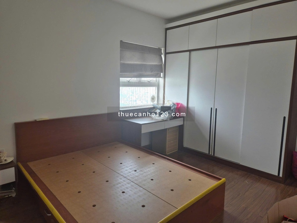 Chung cư Bàu cát,p10,Tân BÌnh: 2p ngủ, 2wc, NT giá 11tr/th