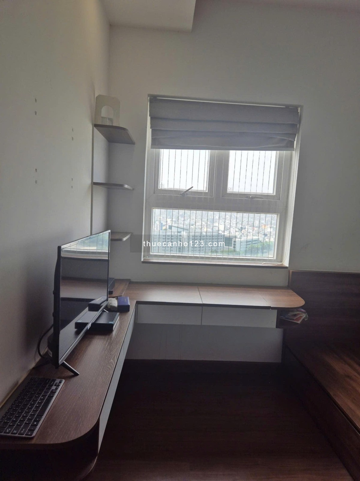 Chung cư Bàu cát,p10,Tân BÌnh: 2p ngủ, 2wc, NT giá 11tr/th