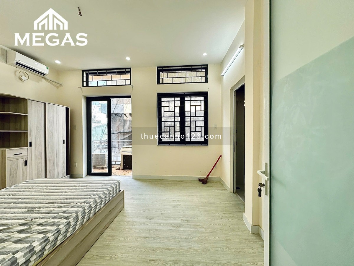Khai trương phòng mới 1pn ngủ tách bếp ban công thoáng mát máy giặc riêng