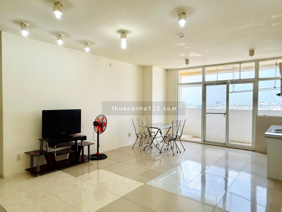 Căn góc 83m2 Hoàng Kim 7.5tr/tháng nội thất ban công thoáng mát, an ninh