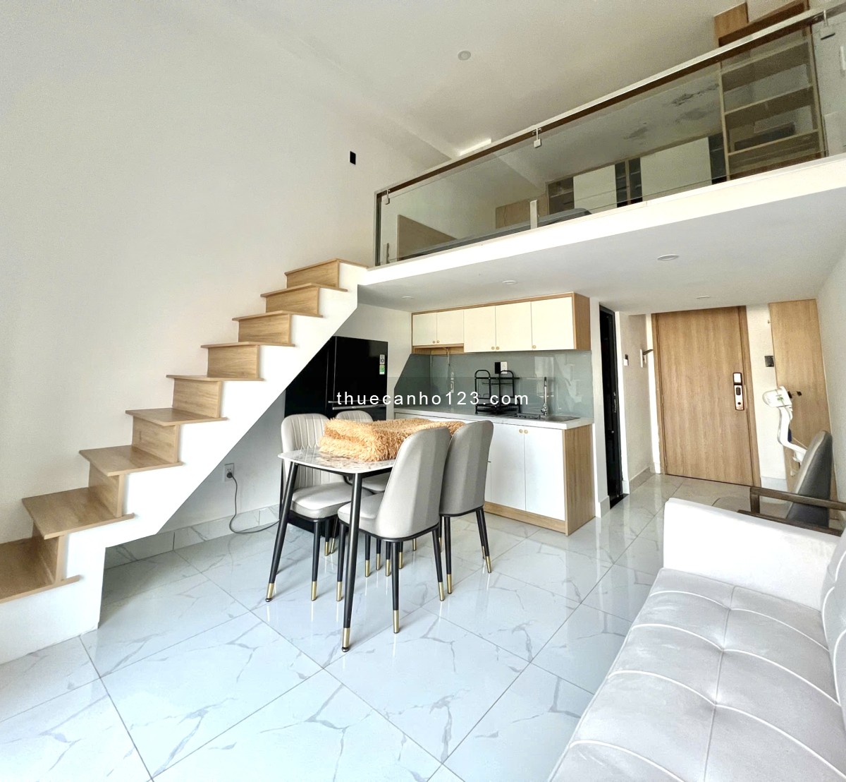 Căn Hộ Duplex Ban Công Quận 3 Gần Vòng Xoay Dân Chủ , Toà nhà Viettel ….