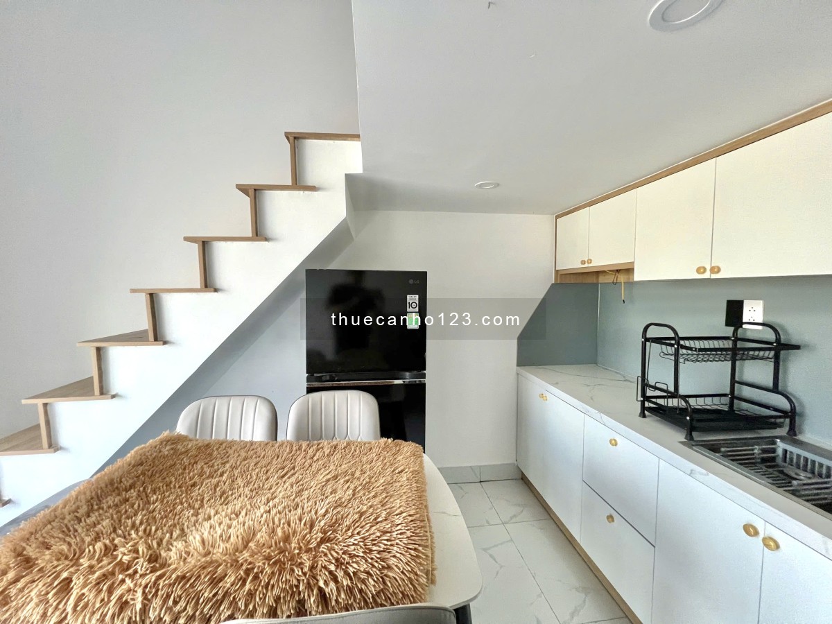 Căn Hộ Duplex Ban Công Quận 3 Gần Vòng Xoay Dân Chủ , Toà nhà Viettel ….