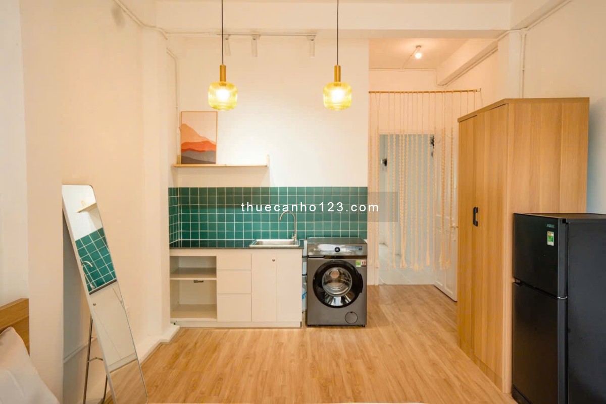 Studio ban công full nội thất - View đẹp, tiện nghi, trống sẵn