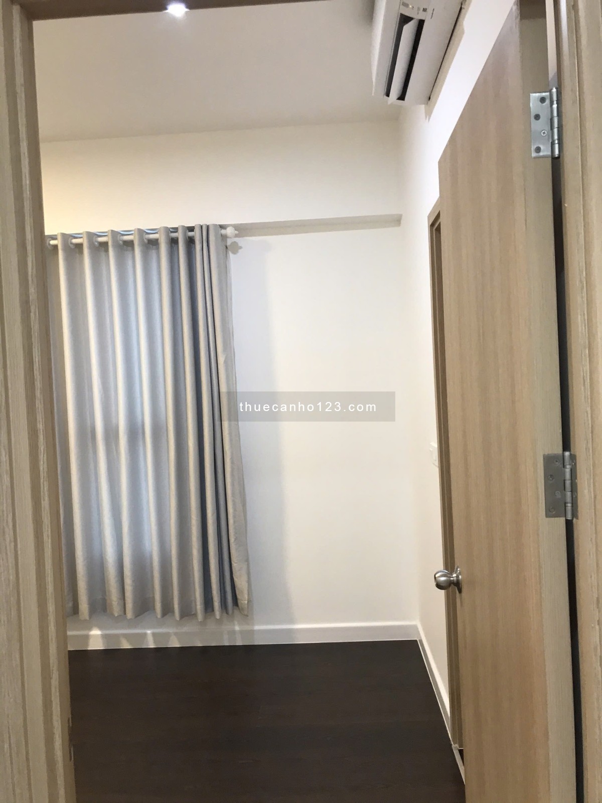 Chủ đầu tư Park Legend cho thuê gấp căn hộ 2 Phòng Ngủ, 1 WC, 70m2 giá cực ưu đãi 14TR