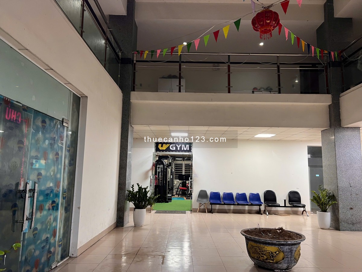 Chính chủ cho thuê Chung cư 80m2, 2 PN, 2 PVS, nhà C chung cư Bộ Quốc phòng, 120 Hoàng Quốc Việt