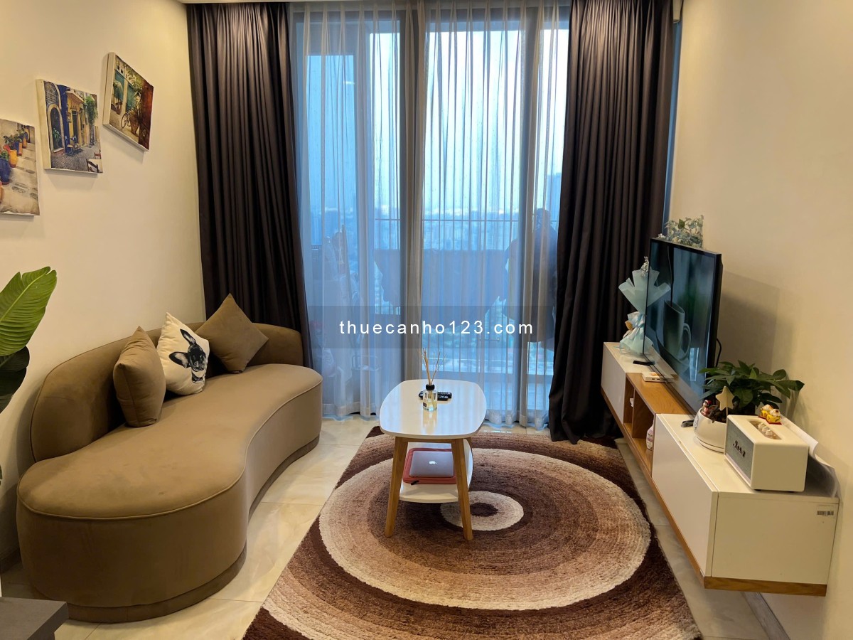 Cho thuê CC 1PN, 1VS, 53m2 tại Vinhomes Golden River Ba Son, 18 triệu