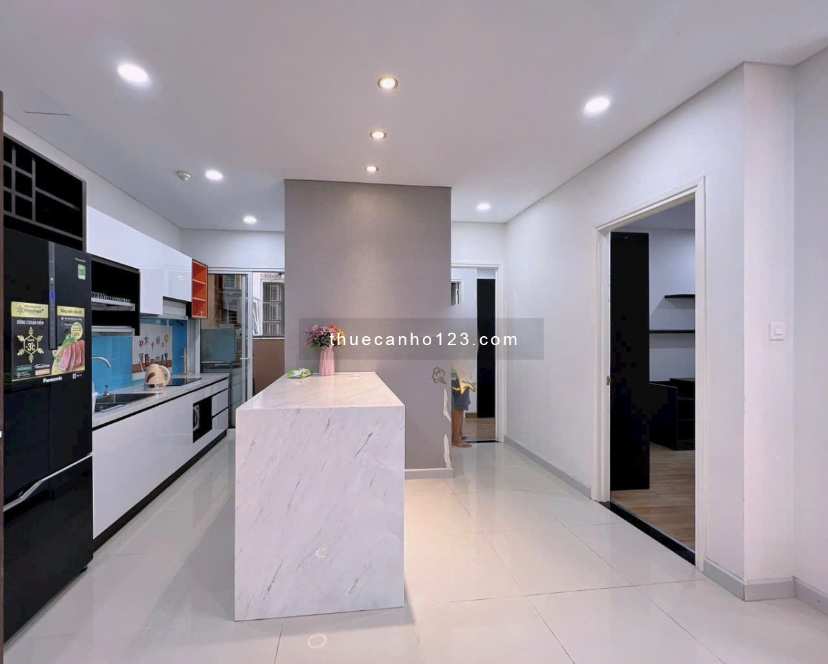 Chính chủ, cho thuê 2pn2vs 72m2, nhà Full nội thất mới đẹp, View PMH, ở ngay. 12tr