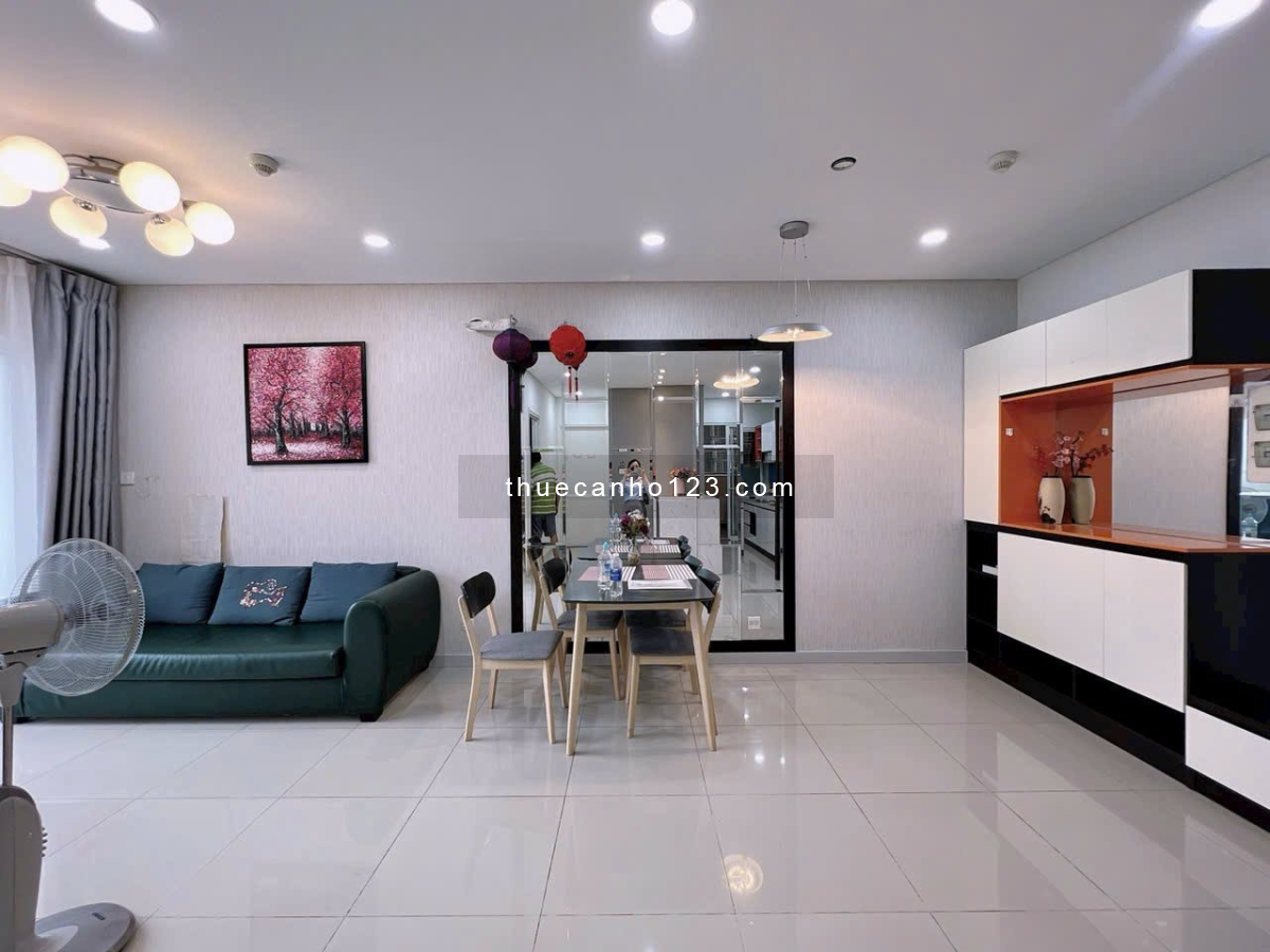 Chính chủ, cho thuê 2pn2vs 72m2, nhà Full nội thất mới đẹp, View PMH, ở ngay. 12tr